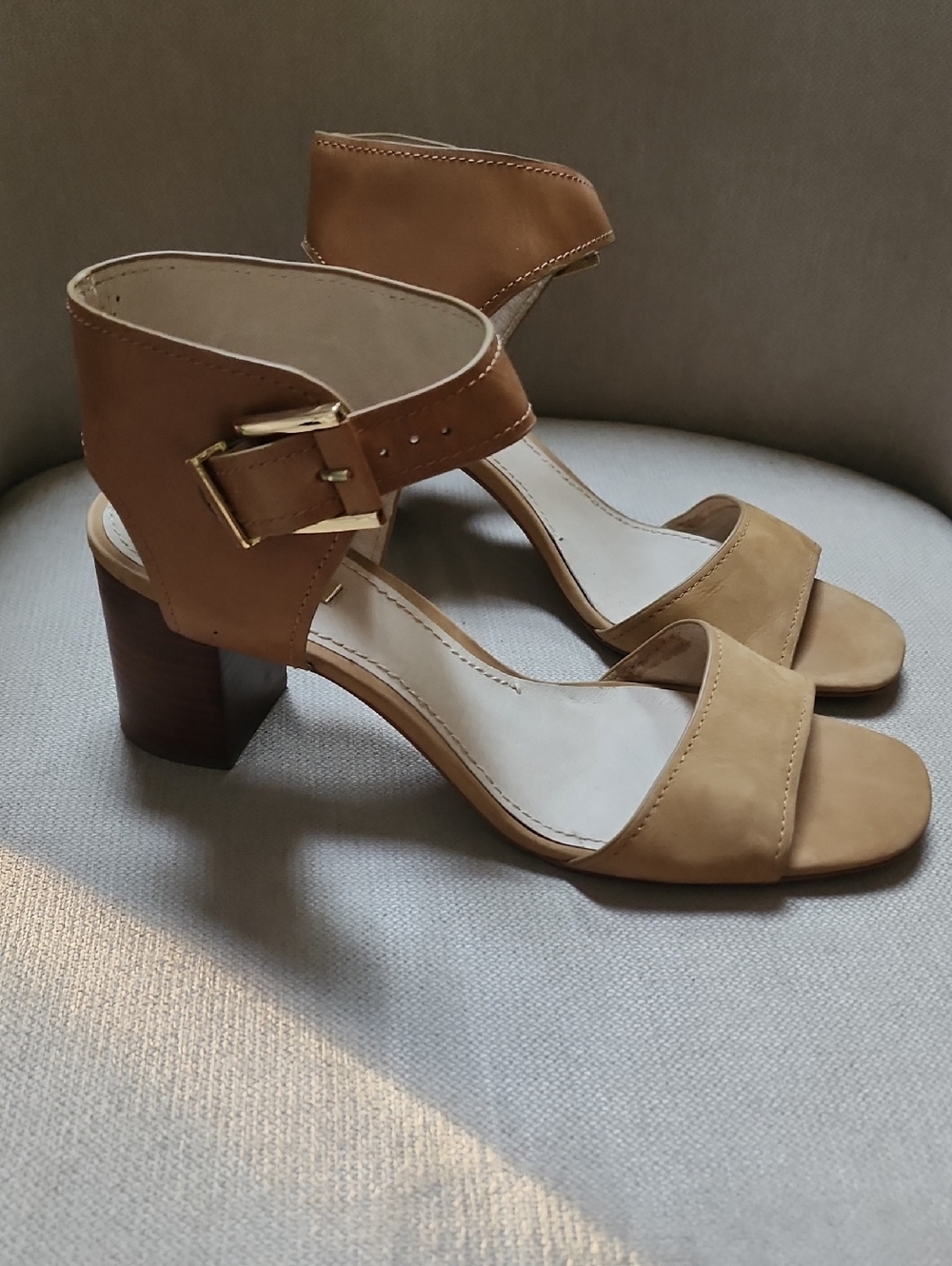 Louise et Cie Two-Tone Tan Block Heel Sandals